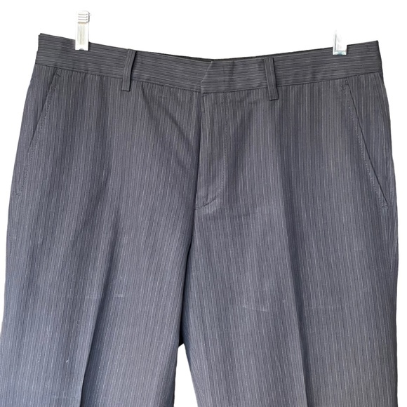 ARMANI EXCHANGE A/X Dress Pants Pinstriped Gray and Black Flat Front 33R - Picture 2 of 10